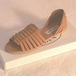 Steve Madden Felisite Sandals